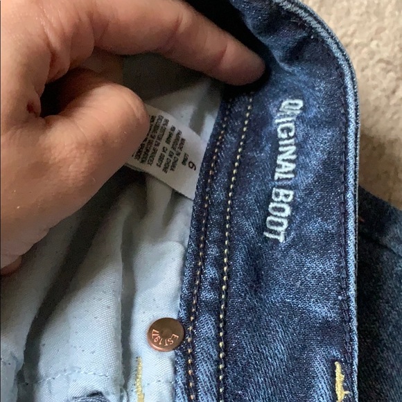 Jeans - Picture 2 of 2